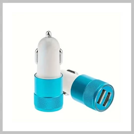 Autós töltő 2db kimenettel és gyorstöltéssel