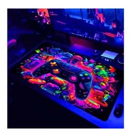 Fluoreszkáló játékvezérlős egérpad –90 × 40 cm VK828990-1