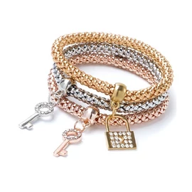 "Zár és Kulcs" – 3 részes Kristályos Karkötő Szett DD2358665